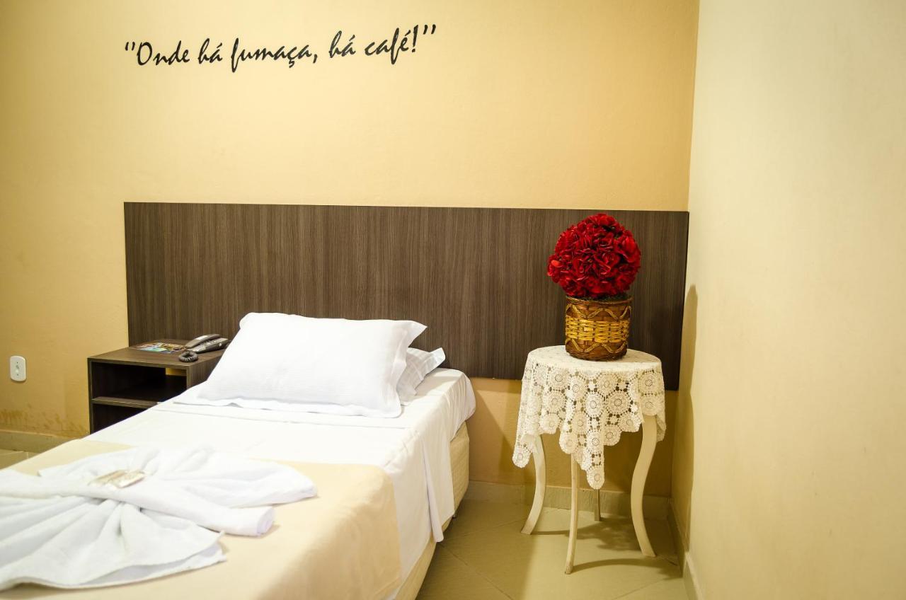 Hotel Vale Do Cafe Machado Bagian luar foto